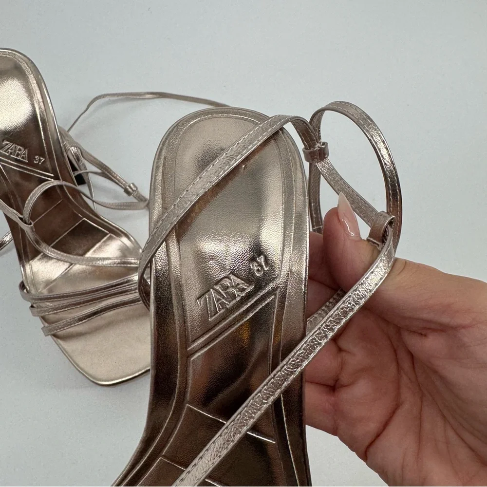 NEW Zara Bronze Metallic Block Heels